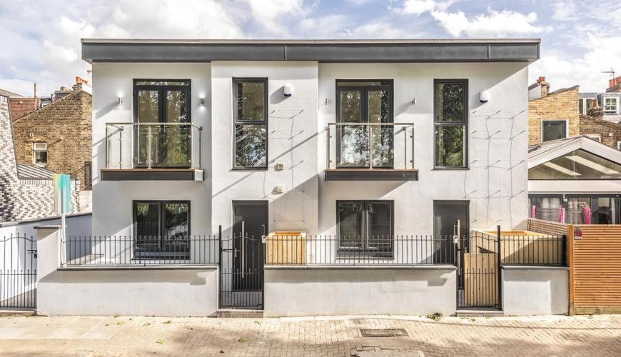 2 Bed 2 Bath Balcony View Wimbledon Tennis Villa London Exterior photo